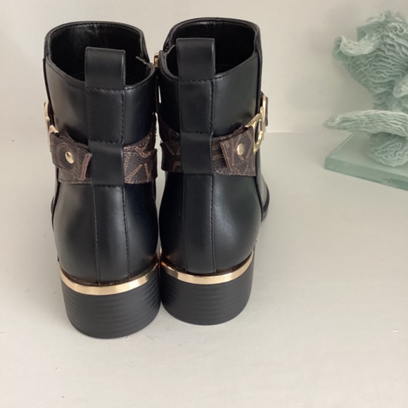Calvin Klein Women REDUCED CALVIN KLEIN DHARA POINTY TOE BLOCK HEEL ANKLE BOOTS NEW VARIOUS SIZES